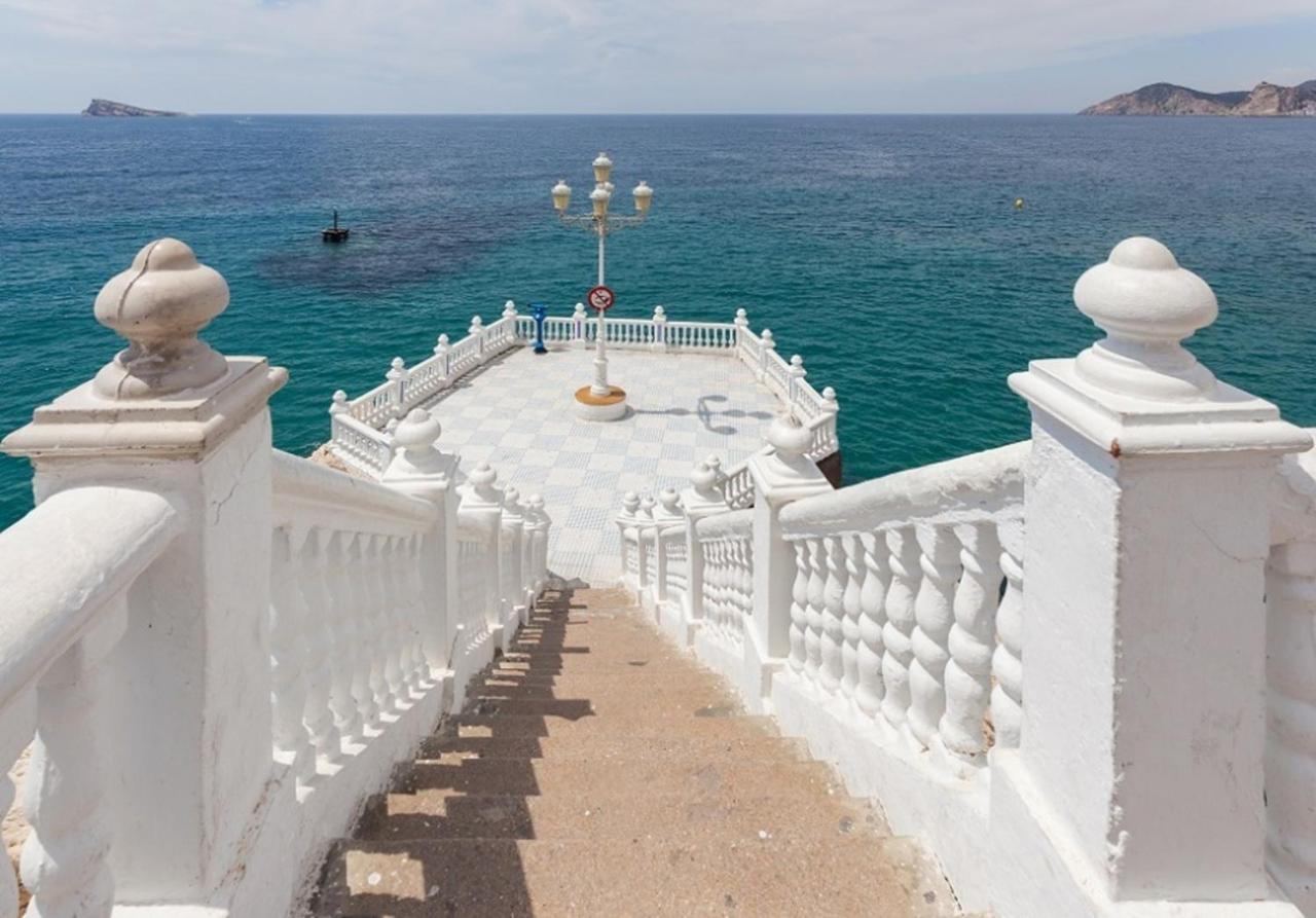 2 Bed Penthouse Apartment - Sea Views - Sleeps 4 Finestrat Bagian luar foto