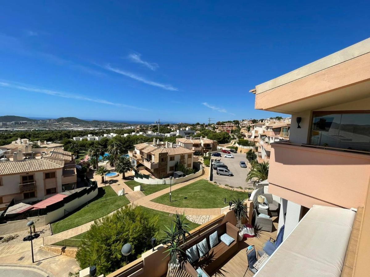 2 Bed Penthouse Apartment - Sea Views - Sleeps 4 Finestrat Bagian luar foto