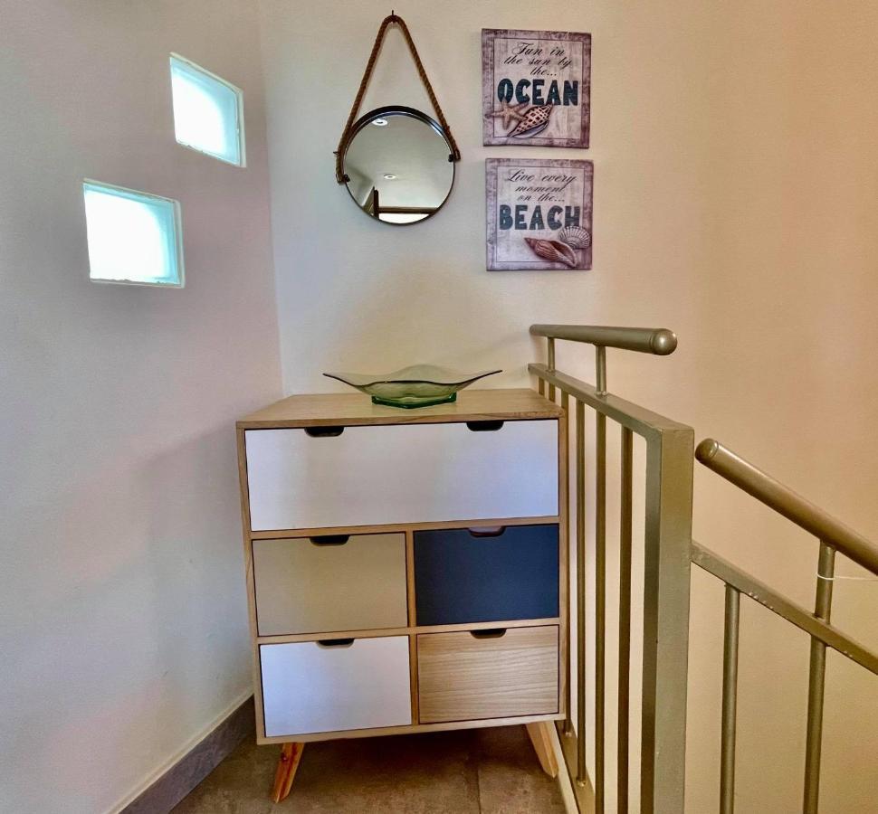 2 Bed Penthouse Apartment - Sea Views - Sleeps 4 Finestrat Bagian luar foto
